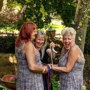 Nicole & Camille handfasting fun